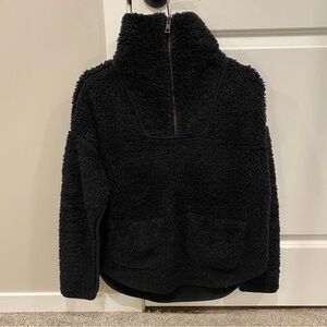 Athleta Cozy Black Sherpa Reversible Pullover size xs